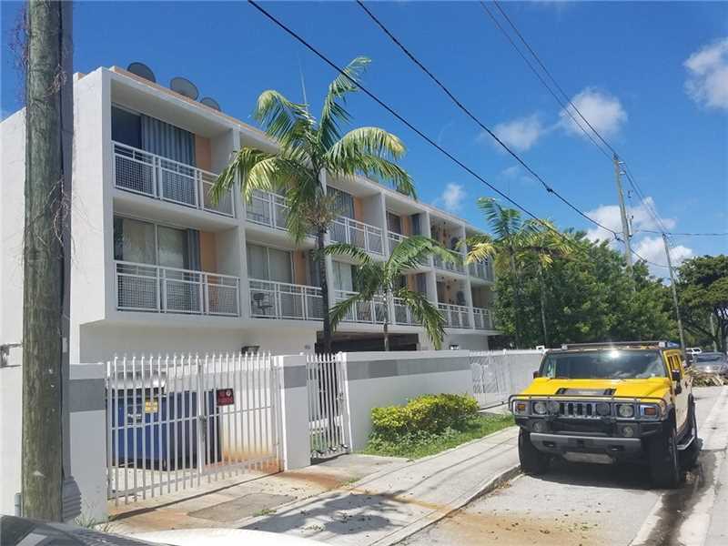 450 Southwest 3rd St, Miami, FL 33130