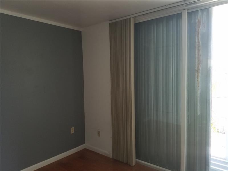 450 Southwest 3rd St, Miami, FL 33130