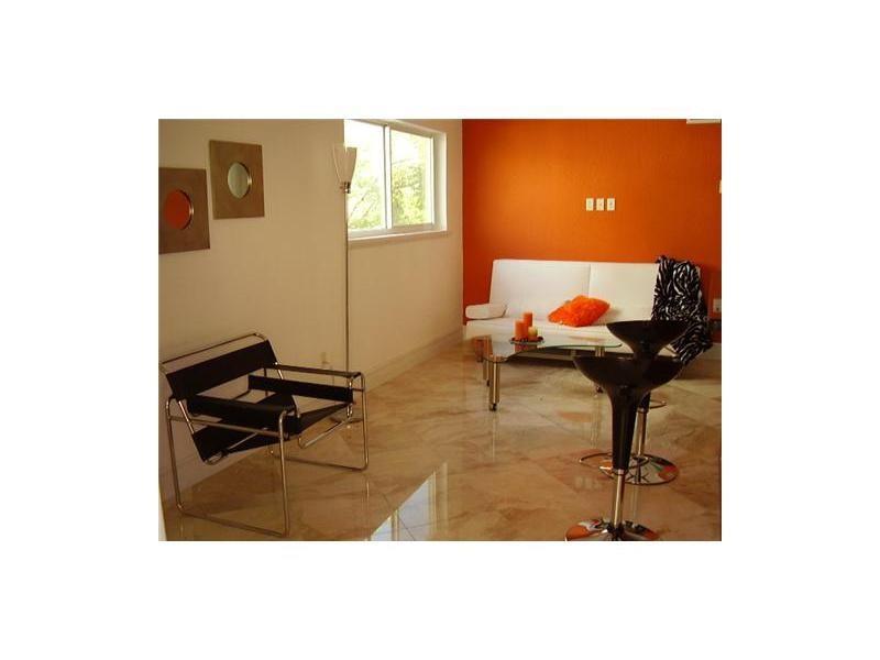 150 Southwest 10th St, Miami, FL 33130