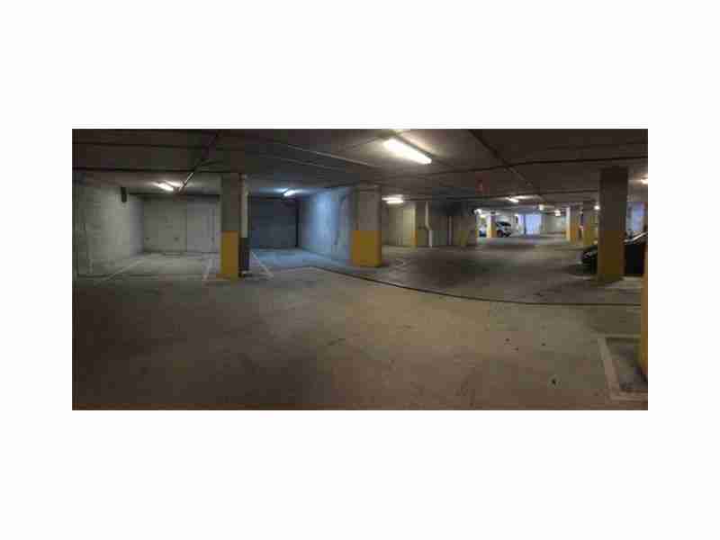 350 South Miami Ave, Miami, FL 33130