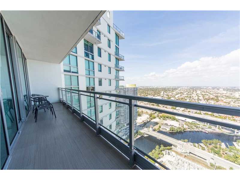 92 Southwest 3rd St, Miami, FL 33130