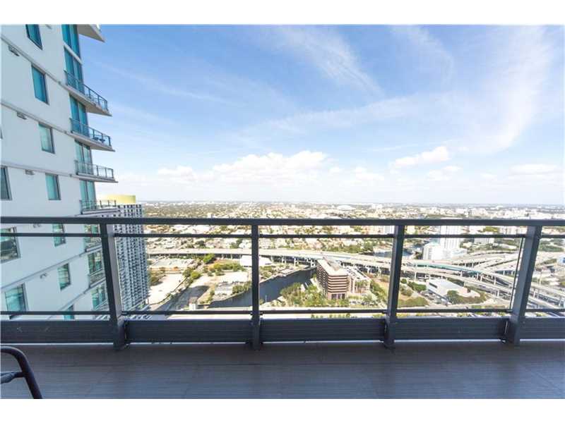 92 Southwest 3rd St, Miami, FL 33130