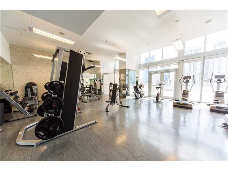 92 Southwest 3rd St, Miami, FL 33130