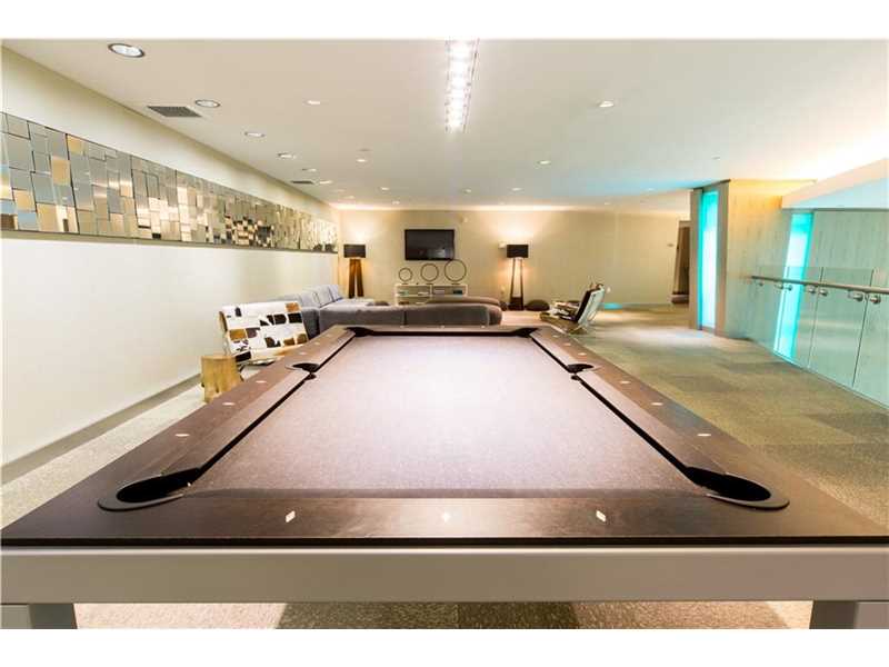92 Southwest 3rd St, Miami, FL 33130