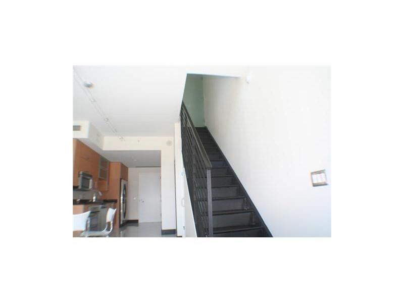 6013 ST, Miami, FL 33130