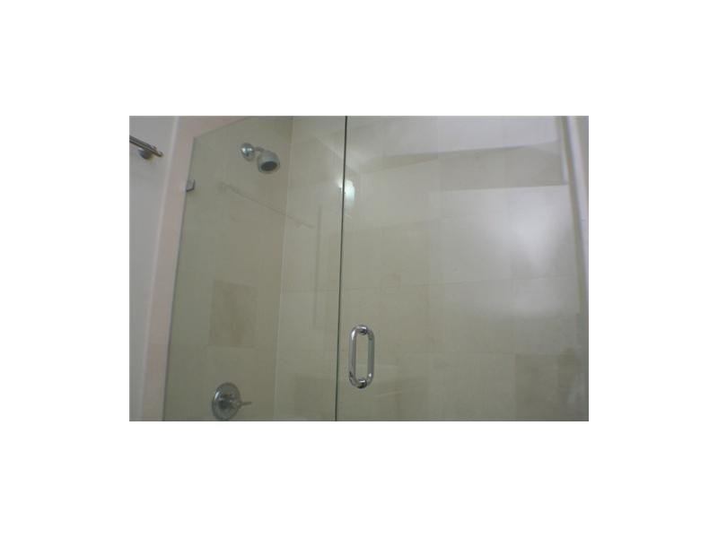 6013 ST, Miami, FL 33130