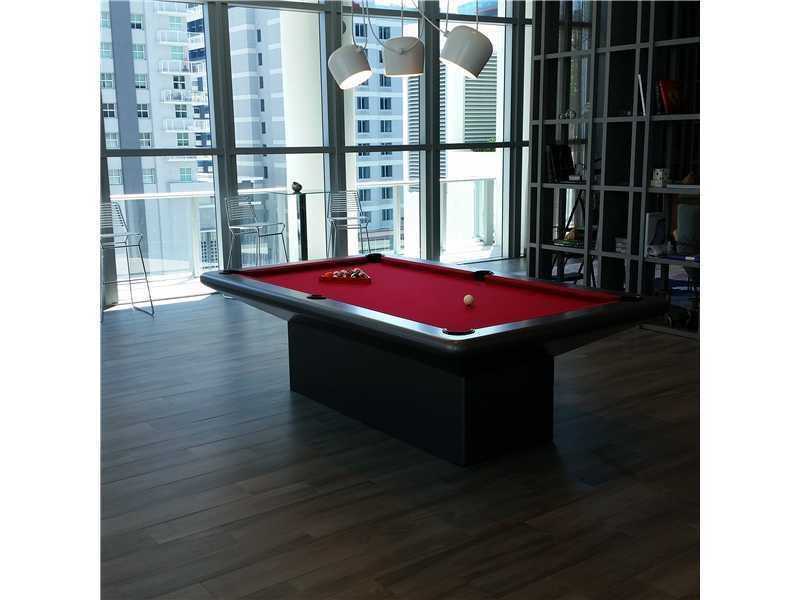 1100MIAMI AV, Miami, FL 33130