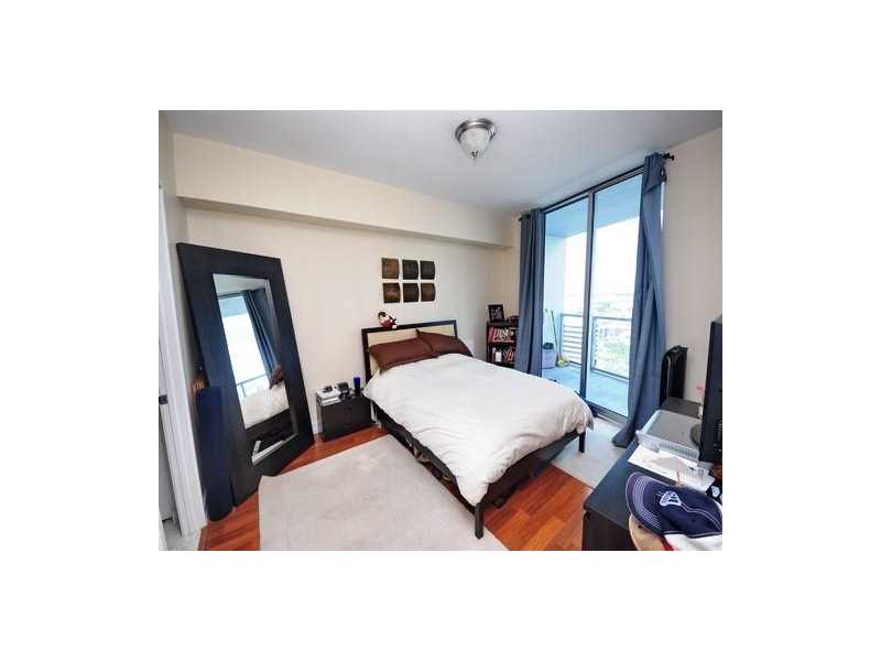 185 Southwest 7th St, Miami, FL 33130