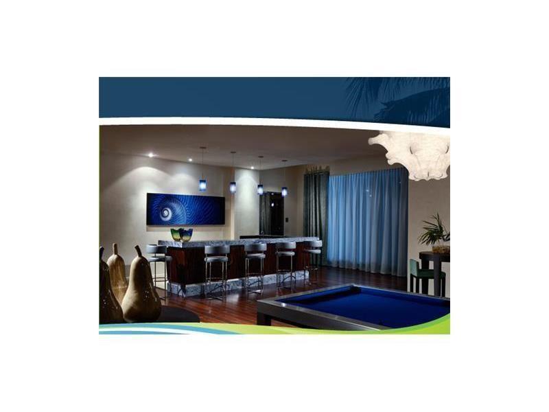 185 Southwest 7 ST, Miami, FL 33130