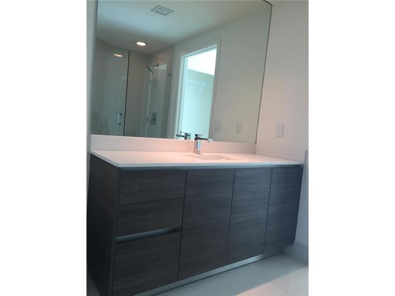 1100 South MIAMI AV, Miami, FL 33130