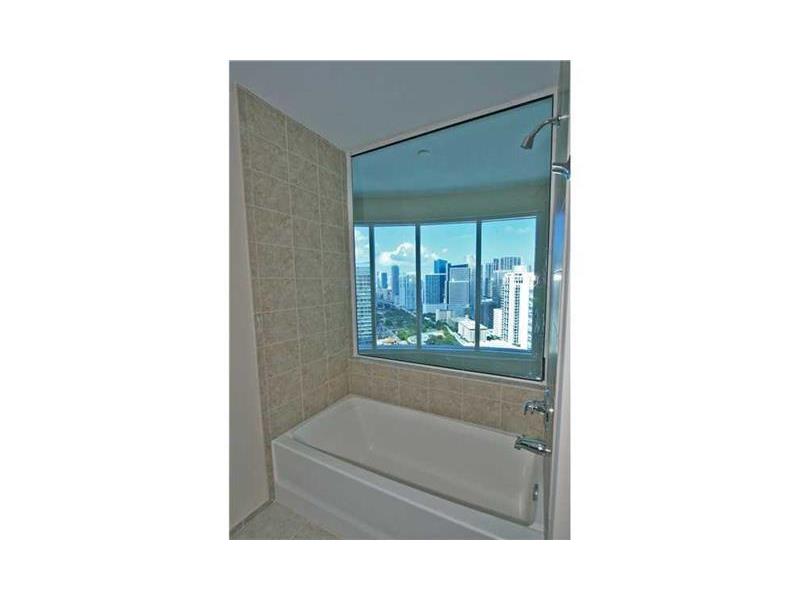 60 Southwest 13th St, Miami, FL 33130