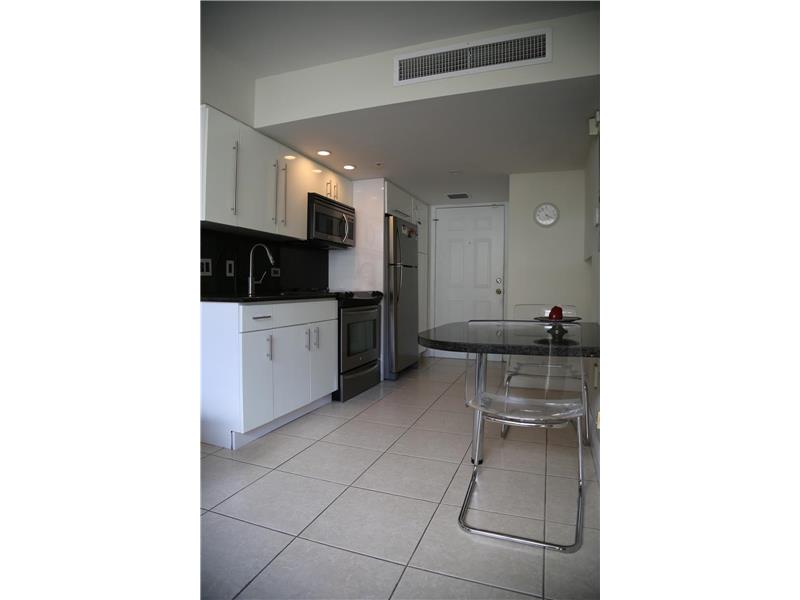 450 Southwest 3 ST, Miami, FL 33130