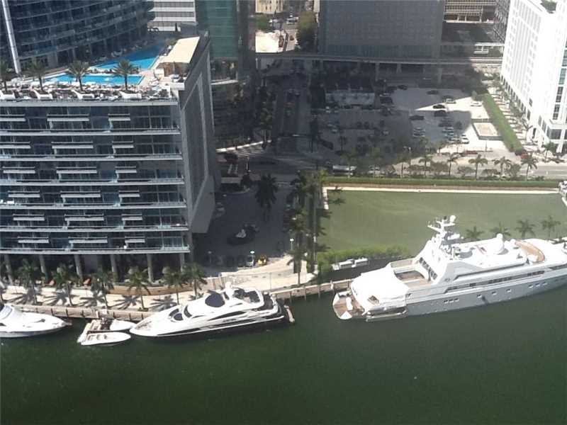 475BRICKELL AV, Miami, FL 33131