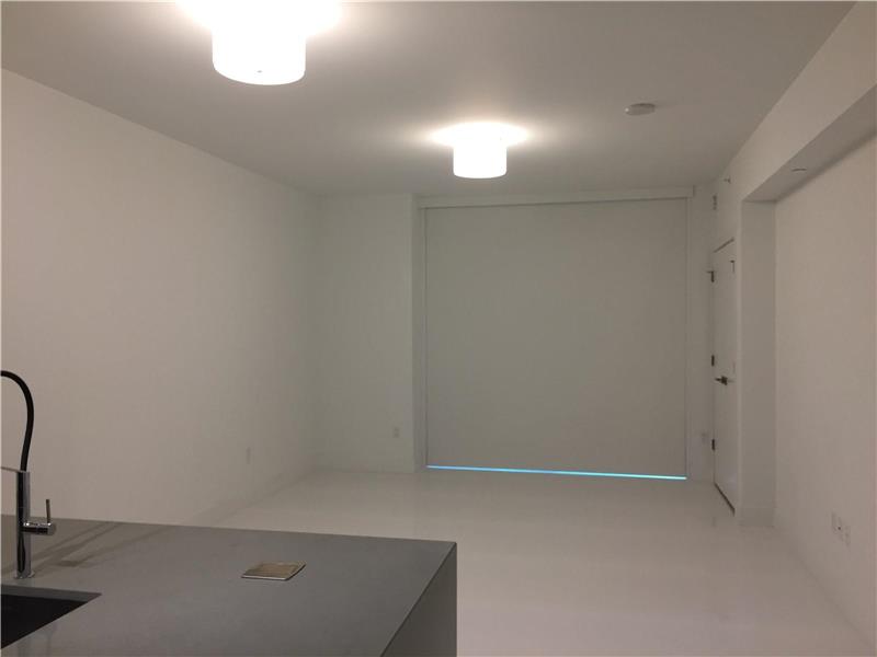 1080Brickell Ave, Miami, FL 33131