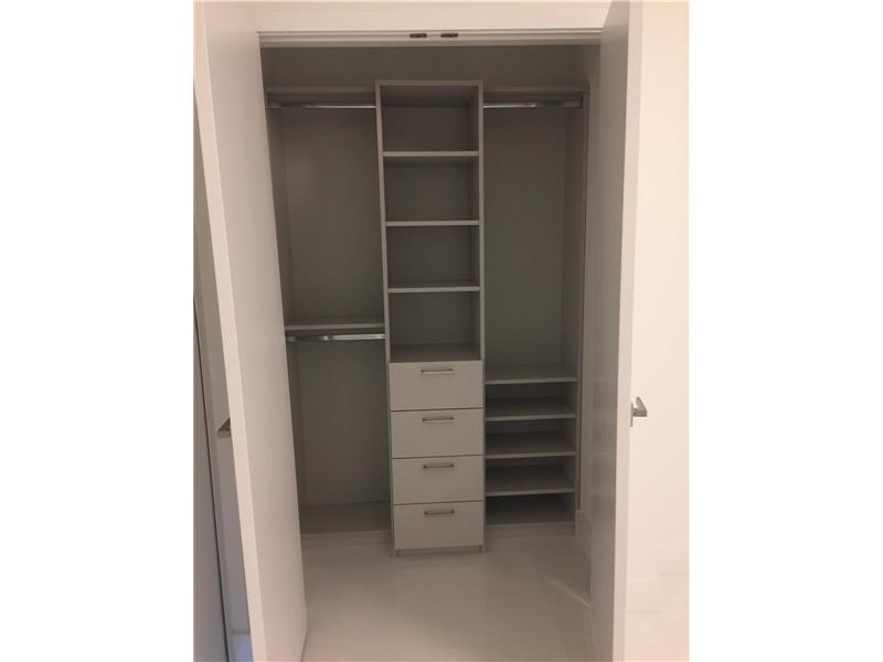 1080Brickell Ave, Miami, FL 33131