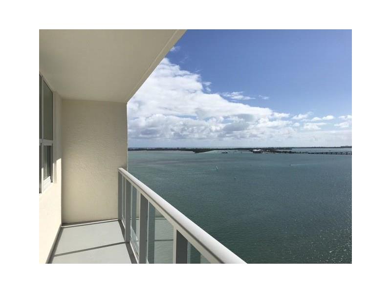 1155Brickell Bay Dr, Miami, FL 33131