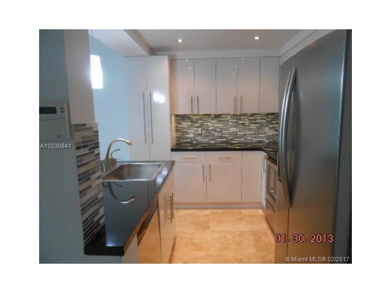 1200Brickell Bay Dr, Miami, FL 33131