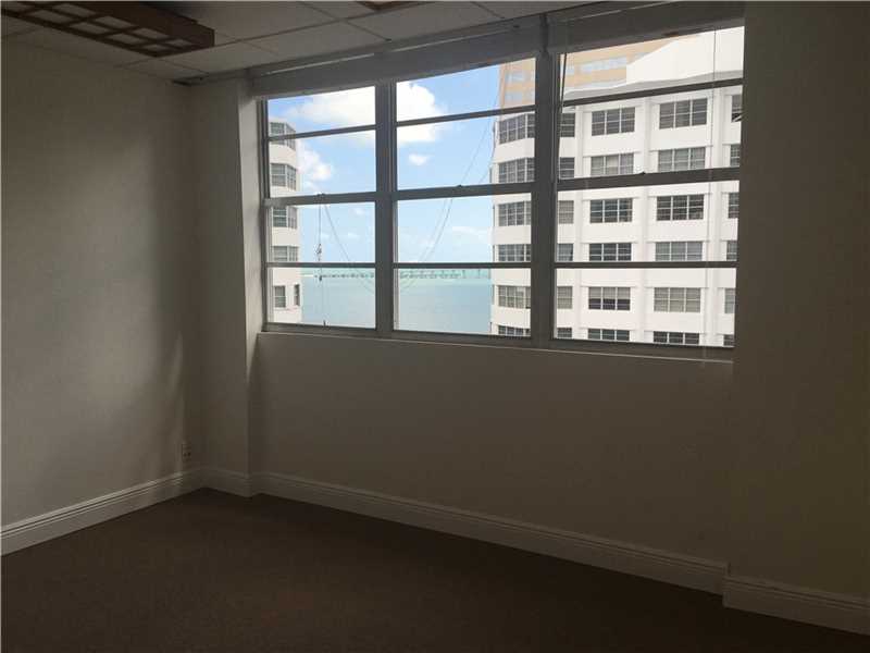 825Brickell Bay Dr, Miami, FL 33131