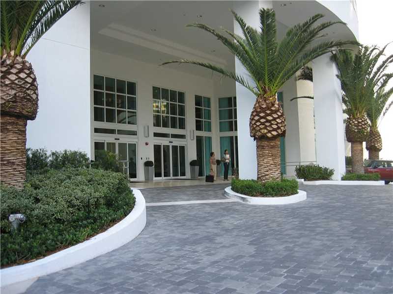 951Brickell Ave, Miami, FL 33131
