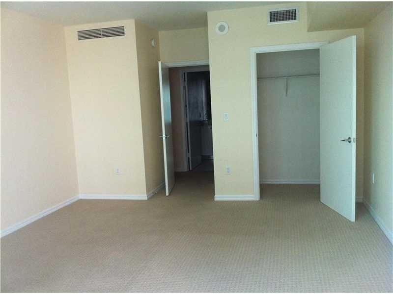 500 Brickell Ave 3908, Miami, FL 33131