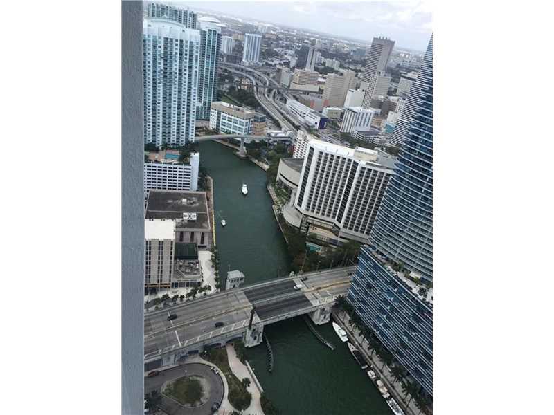 475Brickell Ave, Miami, FL 33131