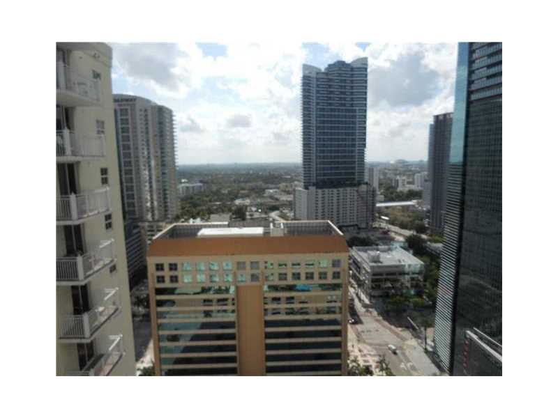 170 Southeast 14 ST, Miami, FL 33131