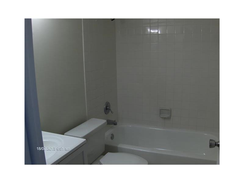 770Claughton Island Dr, Miami, FL 33131