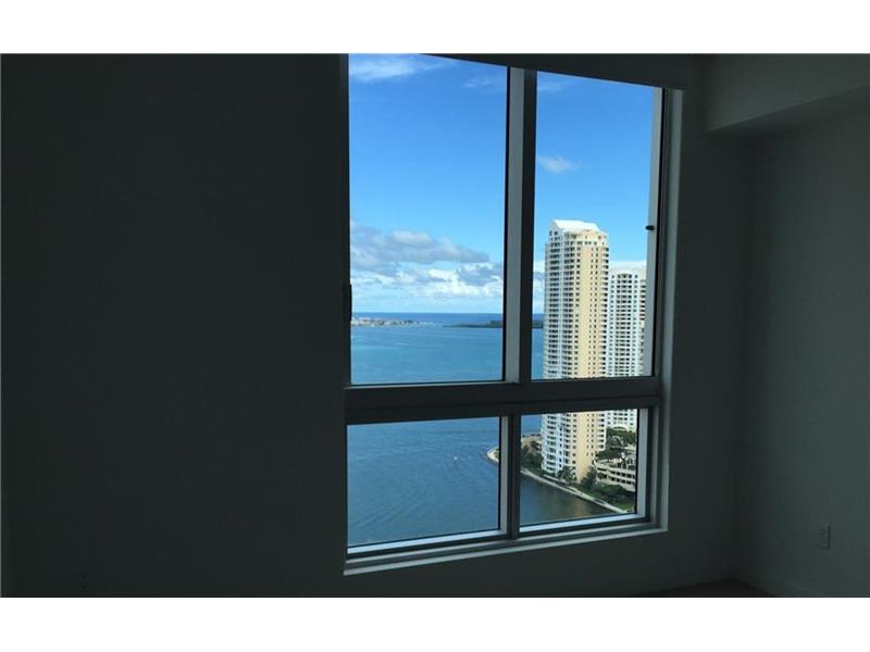 300 South BISCAYNE BL, Miami, FL 33131