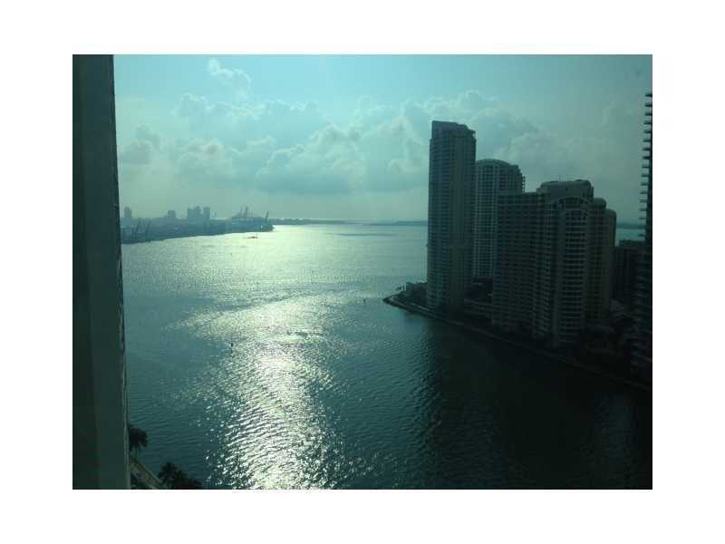 300 South BISCAYNE BL, Miami, FL 33131