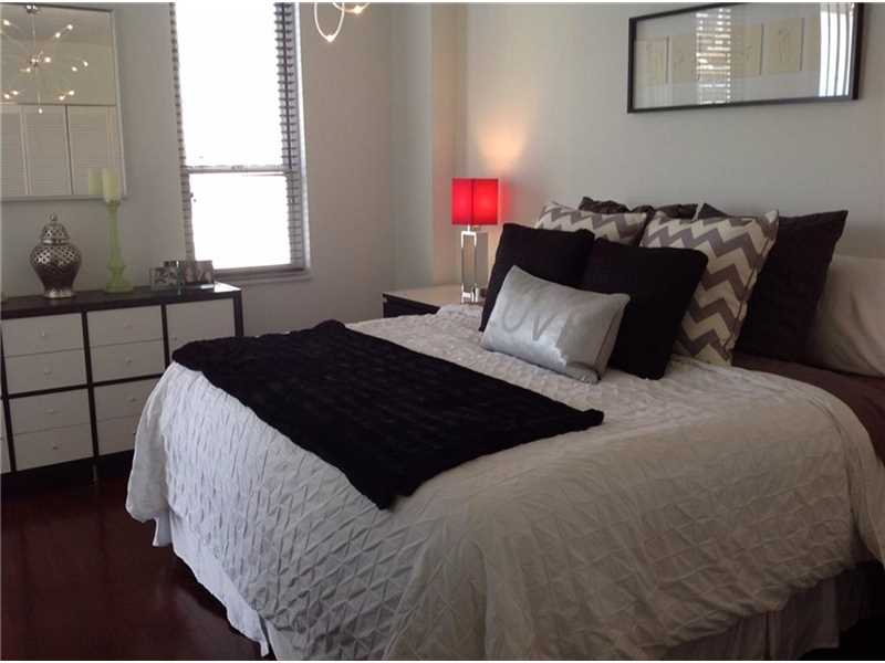 701Brickell Key Blvd, Miami, FL 33131