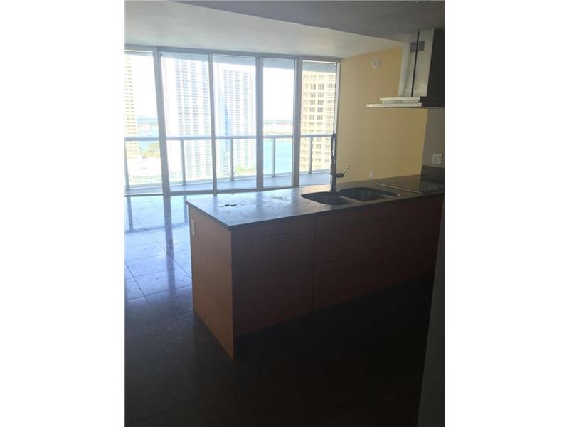 495BRICKELL AV, Miami, FL 33131