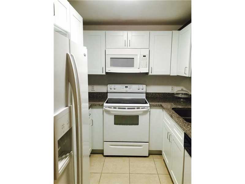 185 Southeast 14th Ter, Miami, FL 33131