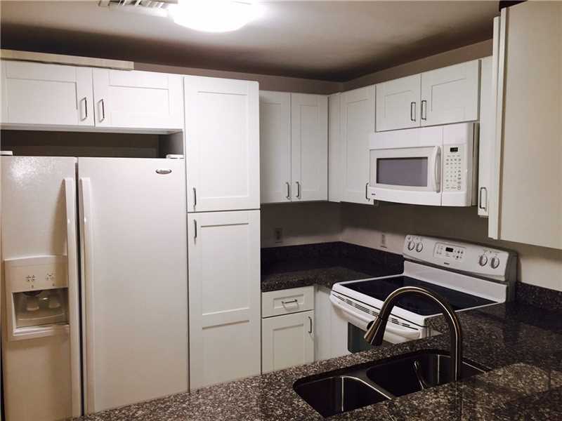 185 Southeast 14th Ter, Miami, FL 33131