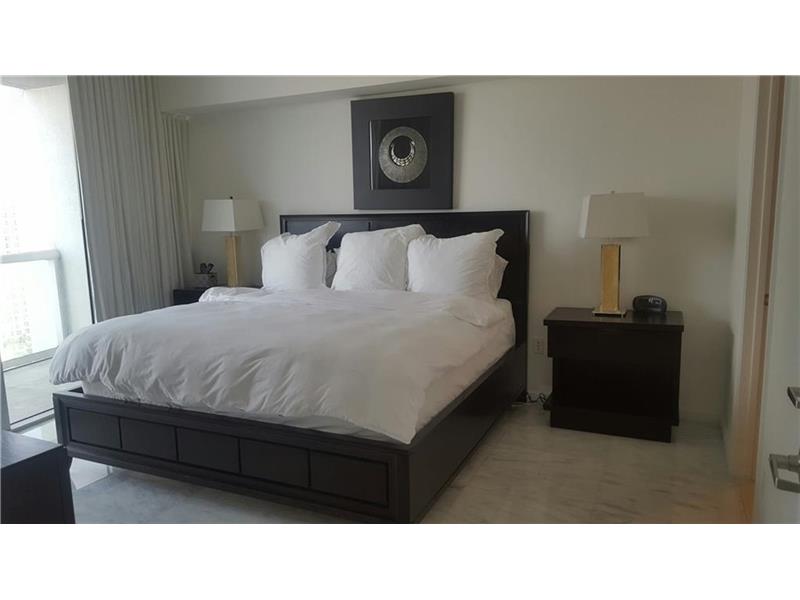 485Brickell Ave, Miami, FL 33131