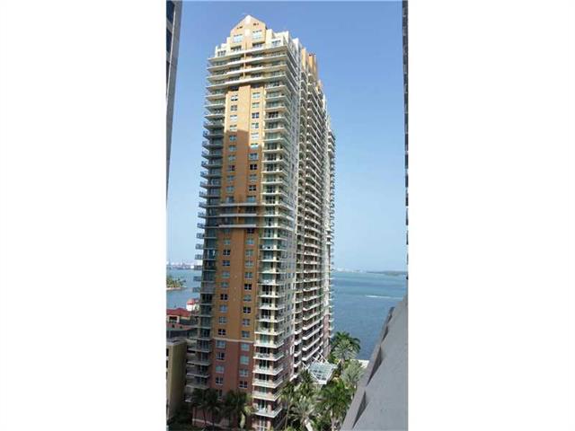 1200 BRICKELL BAY DR, Miami, FL 33131