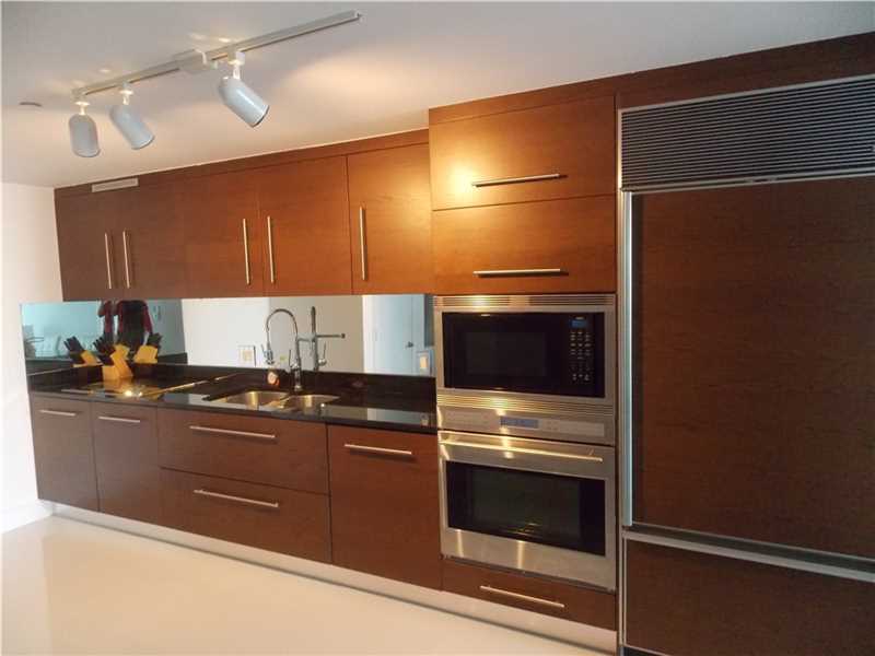 485BRICKELL AV, Miami, FL 33131