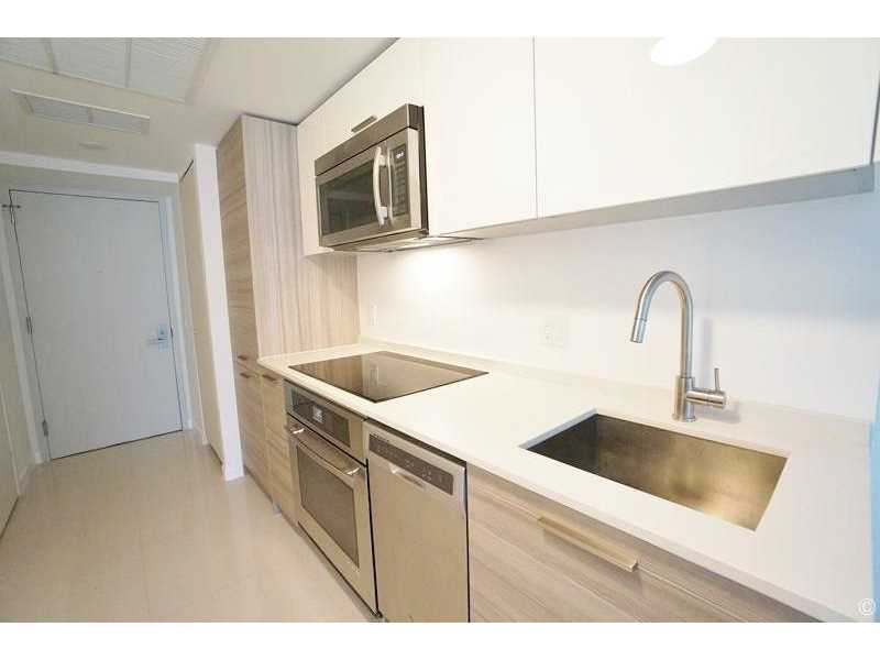 1300Brickell Bay Dr, Miami, FL 33131