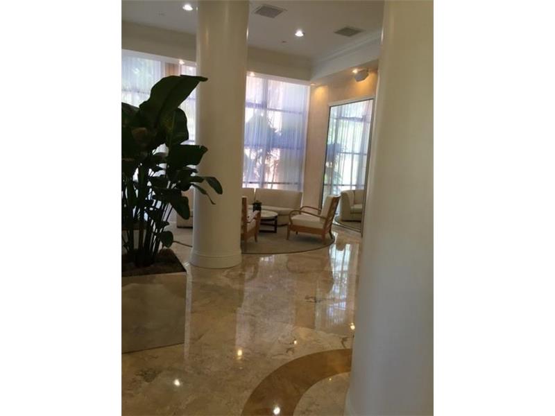 770Claughton Island Dr, Miami, FL 33131