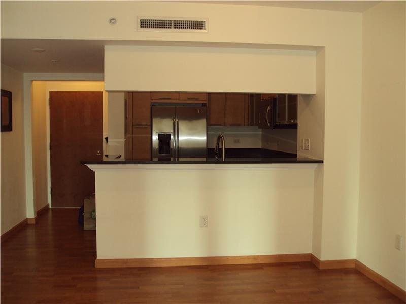 31 Southeast 5 ST, Miami, FL 33131