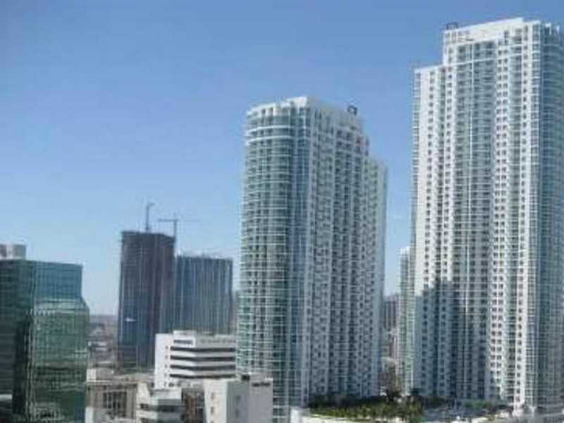 950Brickell Bay Dr, Miami, FL 33131