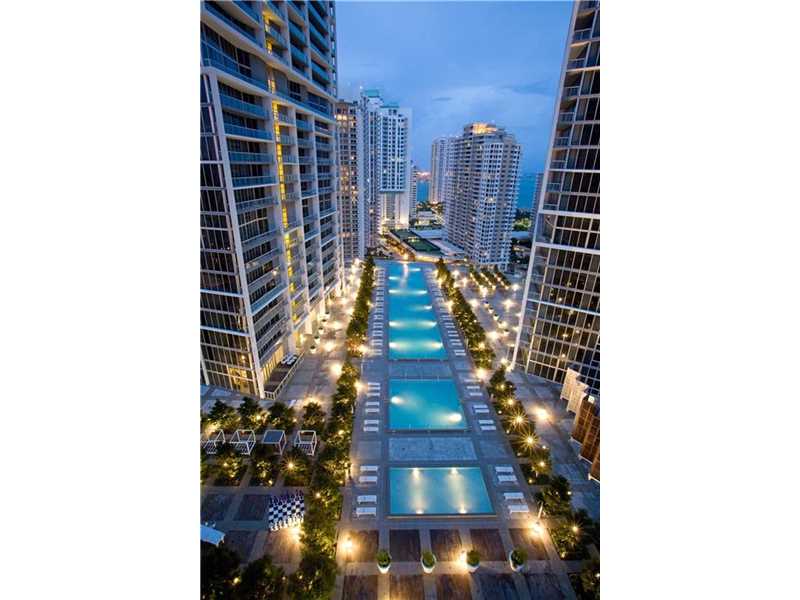 495BRICKELL AV, Miami, FL 33131
