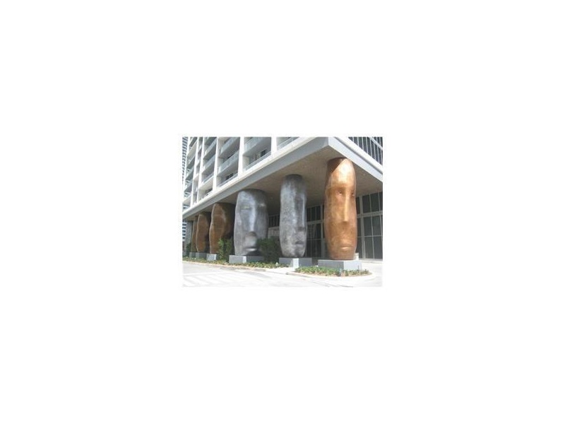 495Brickell Ave, Miami, FL 33131