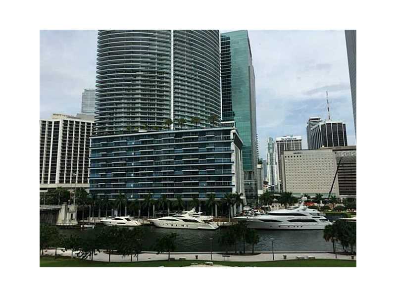 475Brickell Ave, Miami, FL 33131