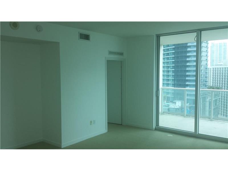 300 South Biscayne Blvd, Miami, FL 33131