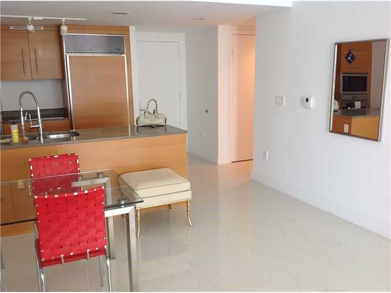 475Brickell Ave, Miami, FL 33131