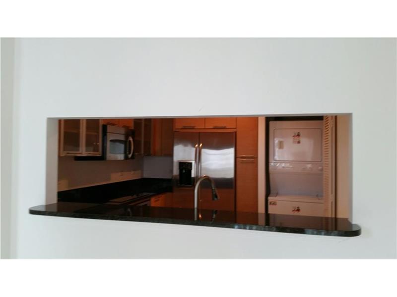 31 Southeast 5th St, Miami, FL 33131