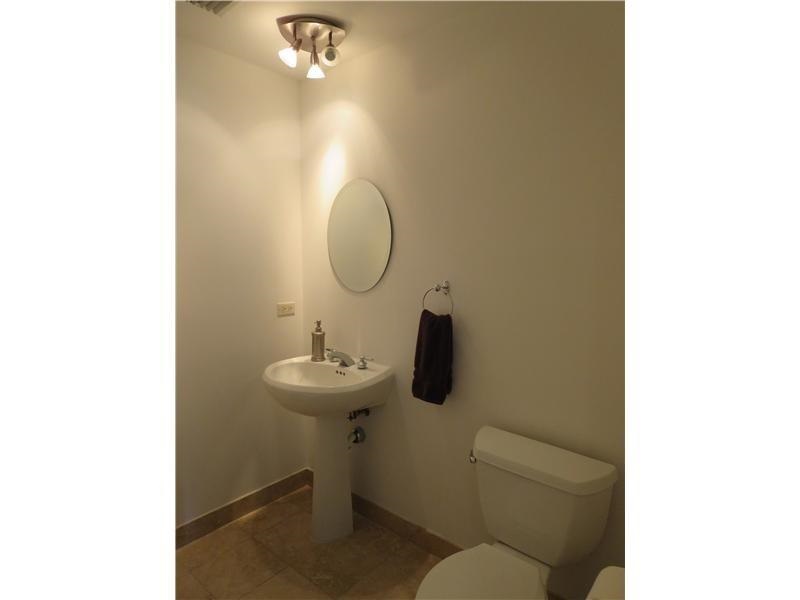 801Brickell Key Blvd, Miami, FL 33131