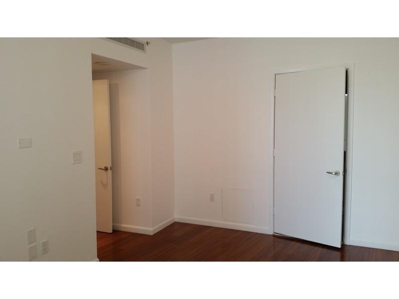 901Brickell Key Blvd, Miami, FL 33131