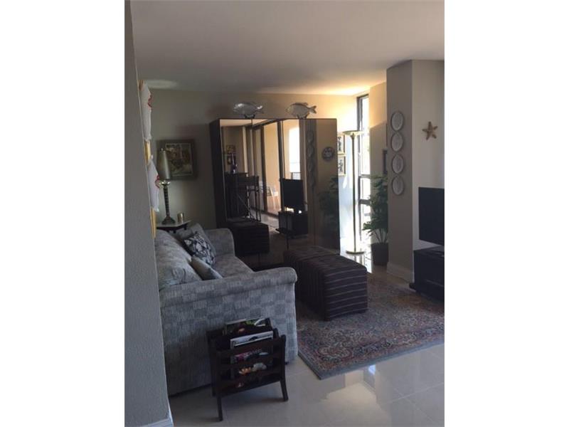 1450 Brickell Bay Dr 1011, Miami, FL 33131