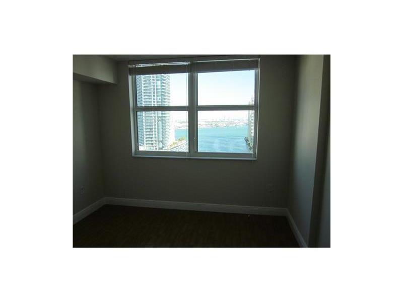 31 Southeast 5th St, Miami, FL 33131